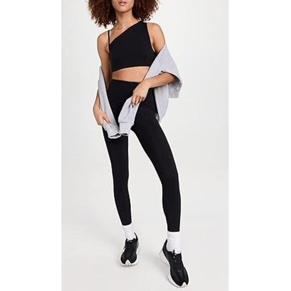 NWT Sweaty Betty Women's Black Asymmetric One Shoulder Sculpt Sports Bra Size S - Picture 8 of 8